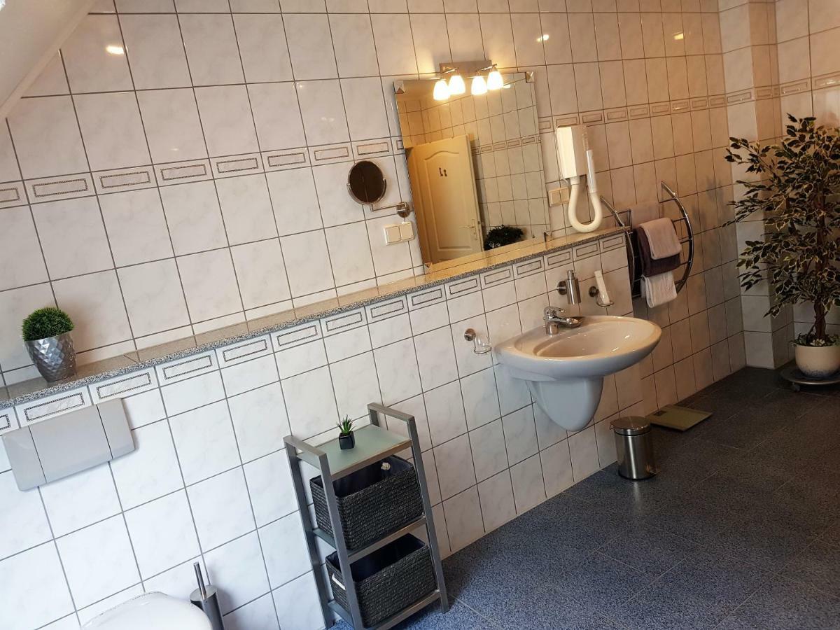 Ferienhaus Am Rheintor Андернах Екстериор снимка