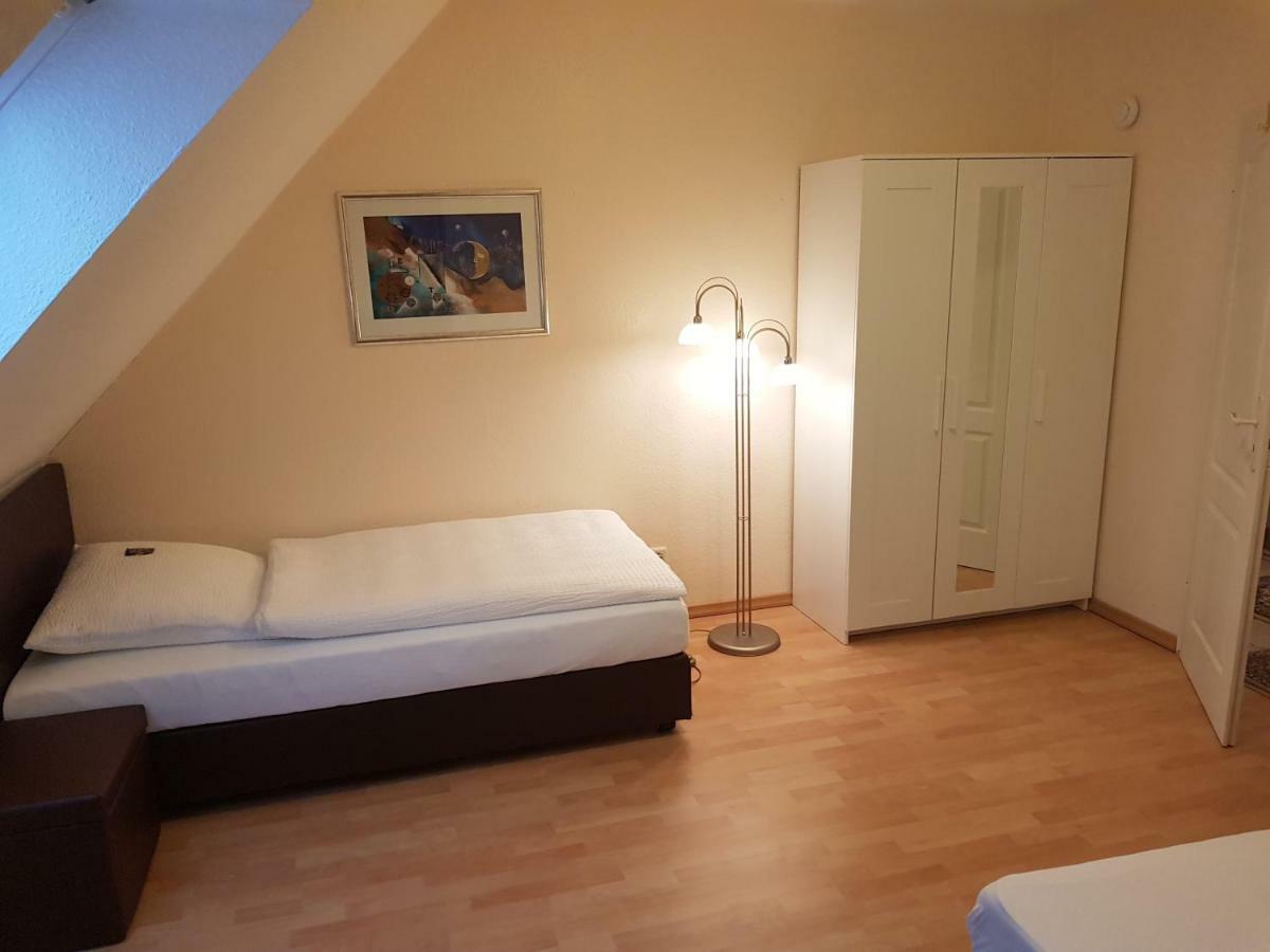 Ferienhaus Am Rheintor Андернах Екстериор снимка