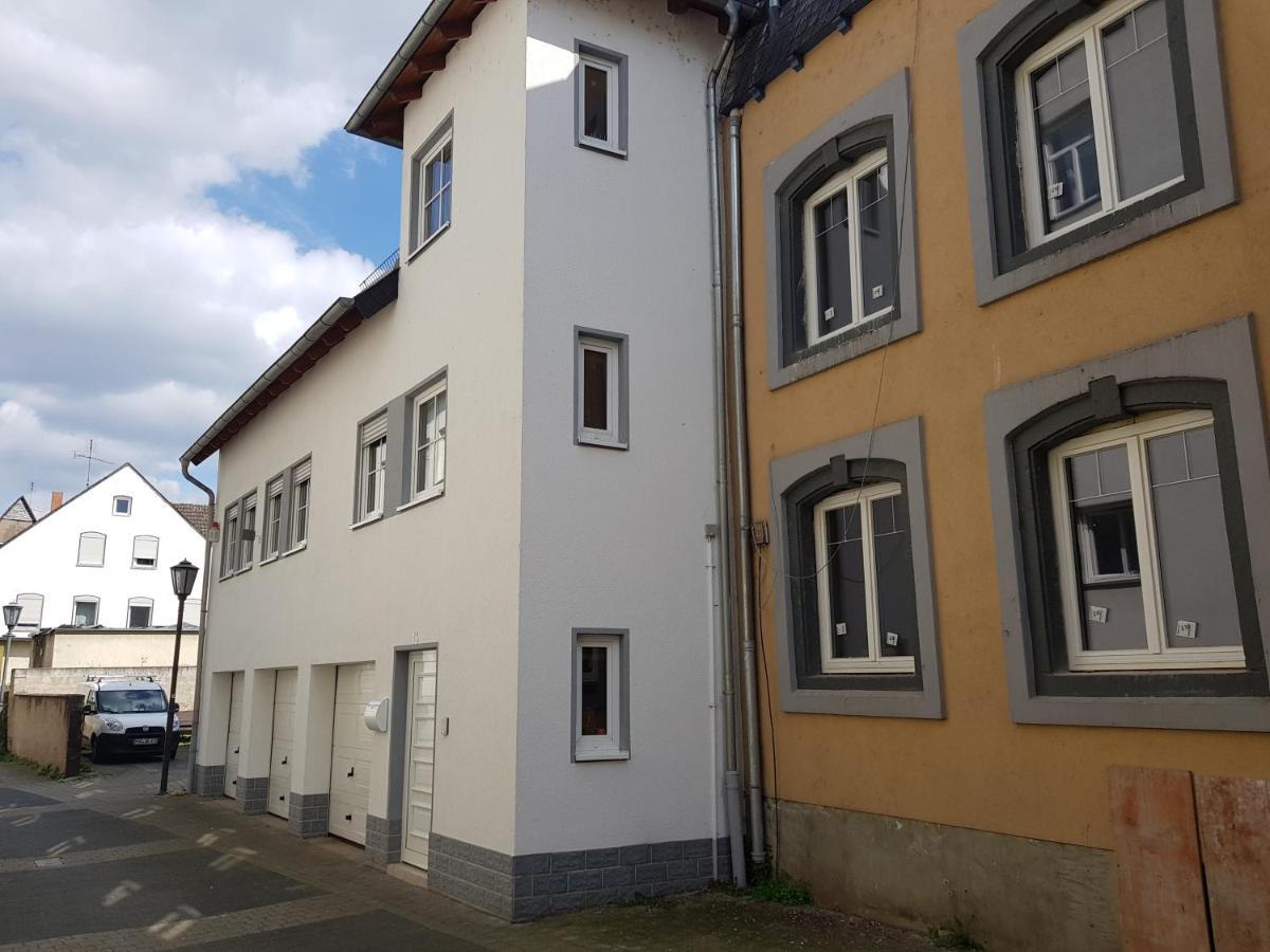 Ferienhaus Am Rheintor Андернах Екстериор снимка